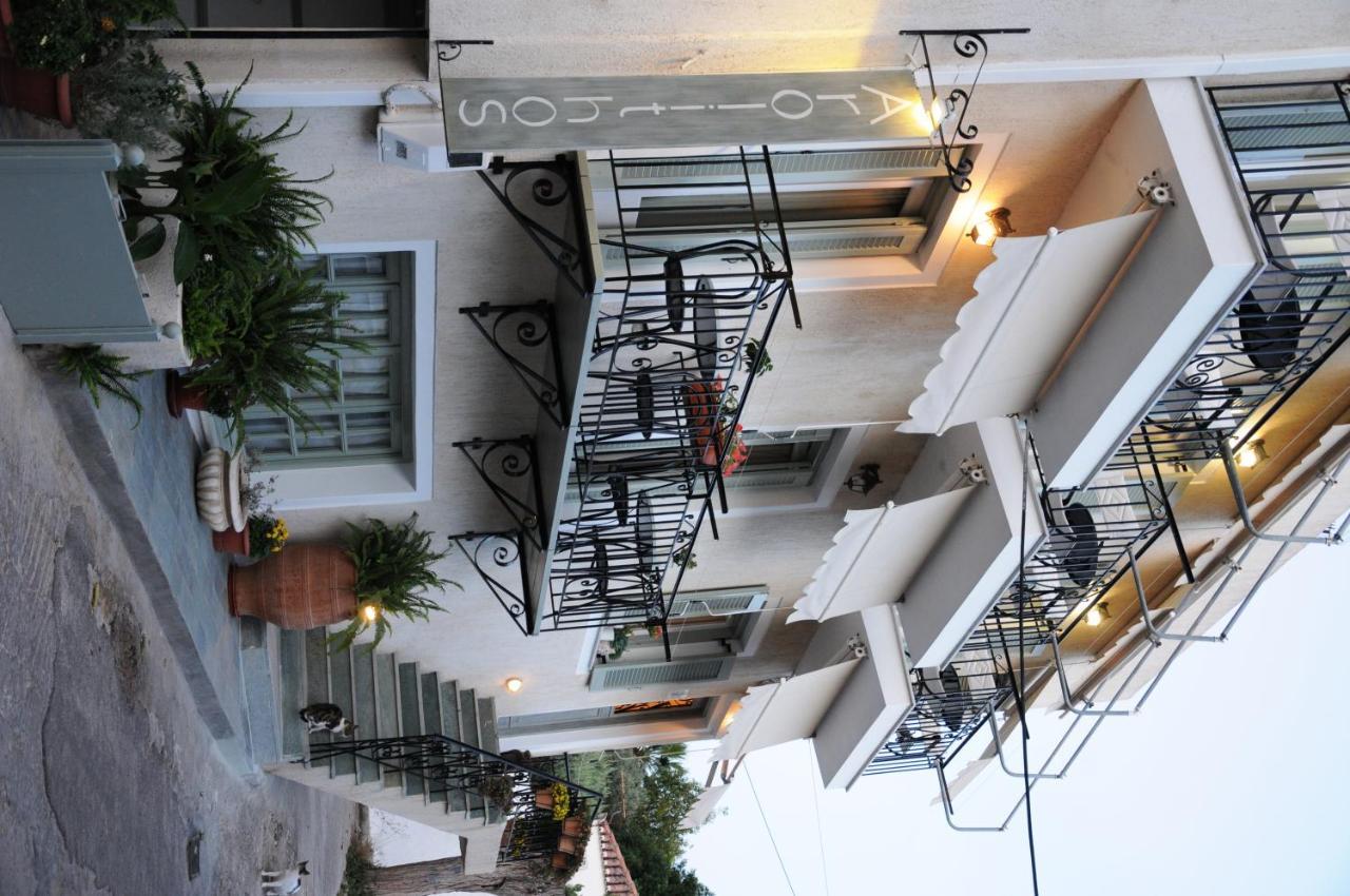 Arolithos Hotel Spetses Town Exterior photo